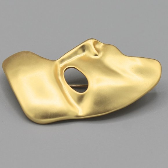 Yellow gold tone half face abstract art pin brooch - Picture 3 of 5